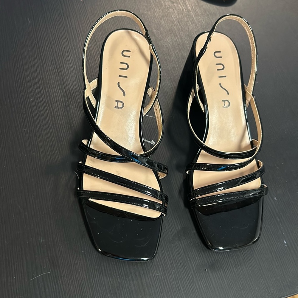 Unisa Patent leather Sandals